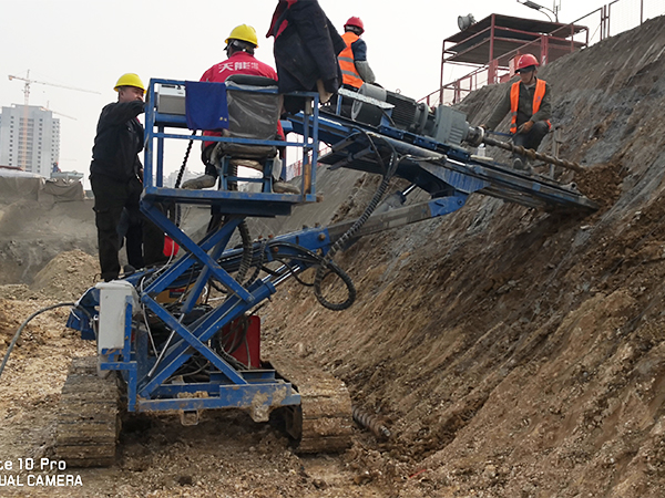 福建履帶式深基坑錨索鉆機